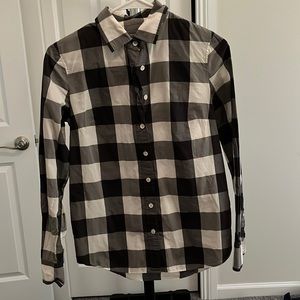 J.Crew button down fitted shirt. Black/white buffalo check print.